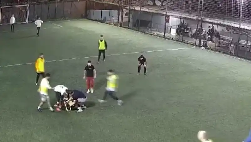 İki Halı Sahada Yaşanan Ölüm Olayları: Sporun Karanlık Yüzü