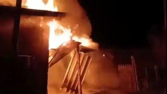 Karabük’te Yangın Faciası: İki Ev Küle Döndü