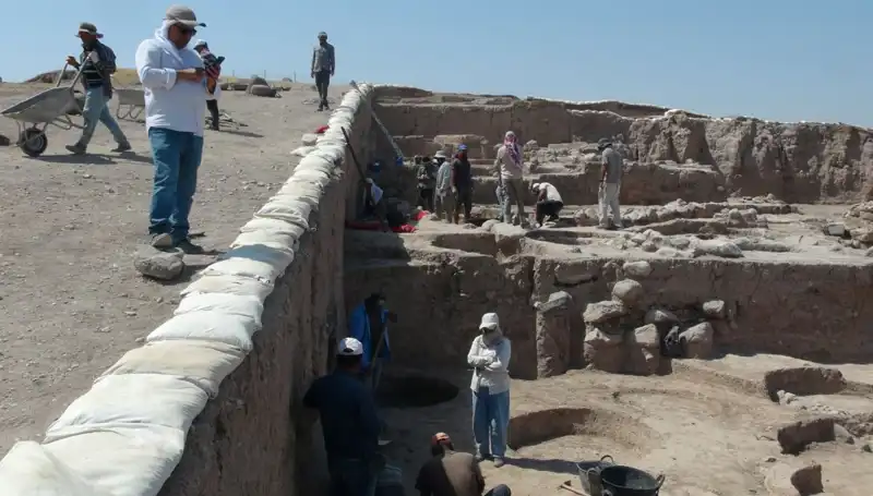 Kilis’te Oylum Höyük’te Yaz Sürecinde Devam Eden Kazı Çalışmaları