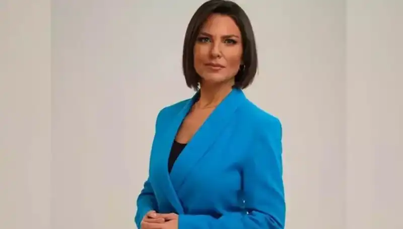 Ece Üner: Türk Televizyonunun Parlayan Yıldızı Kimdir?