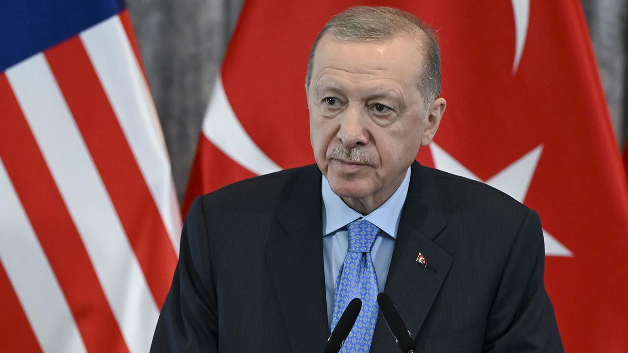 Cumhurbaşkanı Erdoğan’dan İsrail’e çağrı: İşgale son vermeli