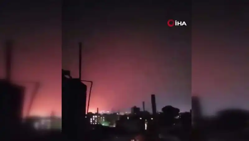 ABD, Yemen'in Sana Şehrini Vurdu: 12 Kişilik Can Kaybı!