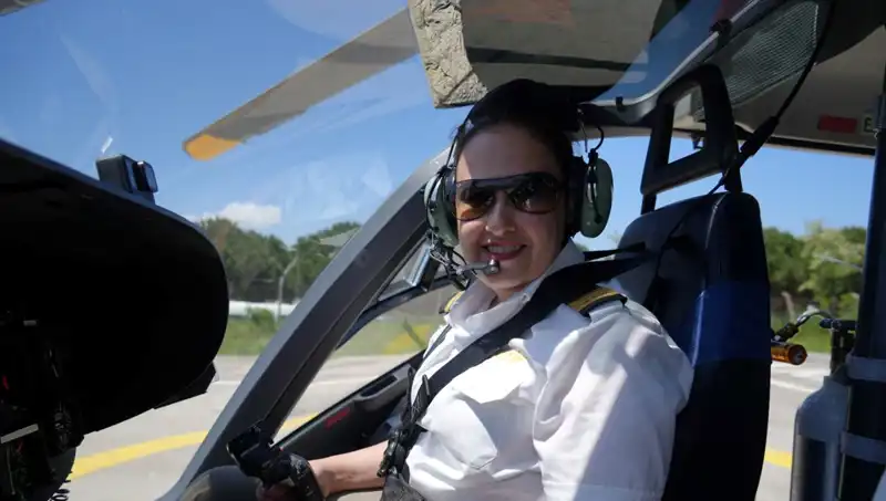 Türkiye’nin İlk ve Tek Kadın Ambulans Helikopter Pilotundan Cesur Mücadele