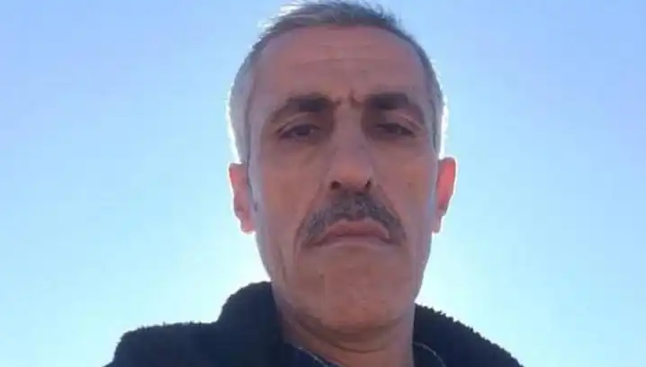 Gençler "Çime Basmayın" Dedi: Bıçaklı Saldırı Şok Etti