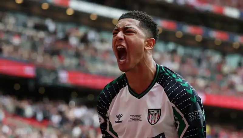 Jobe Bellingham, Dortmund'a Transfer Oldu: Yeni Bir Yıldız Doğuyor