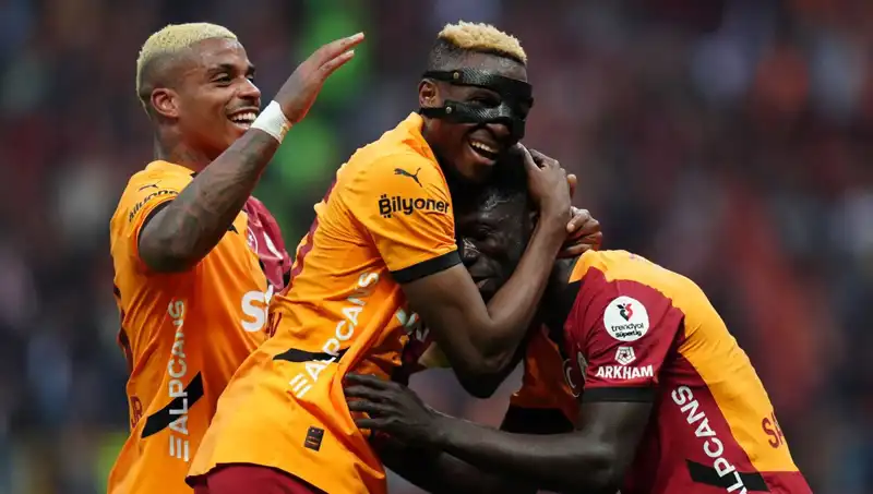 Lemina, Osimhen’in Futbol Kararını Destekledi: Saygı ve Anlayış Vurgusu
