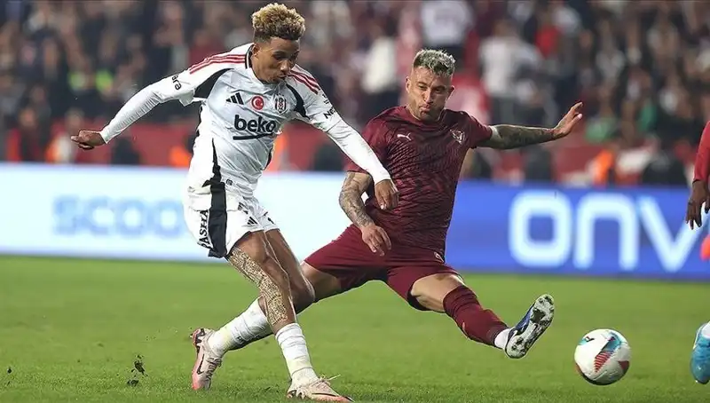 Beşiktaş'ın Hatayspor'la Mücadelesi: Küme Düşme Korkusuyla Yüzleşen Bir Maç