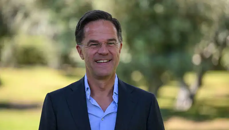Rutte’den Eurofighter Açıklaması: Müttefiklere Kısıtlama Getirmemeye Teşvik Ediyorum