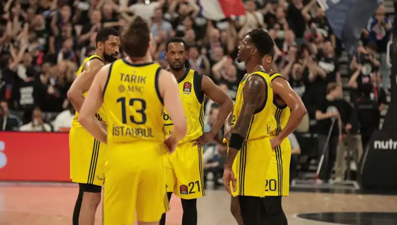 Fenerbahçe, Panathinaikos ile Final Kuralarını Zorluyor!