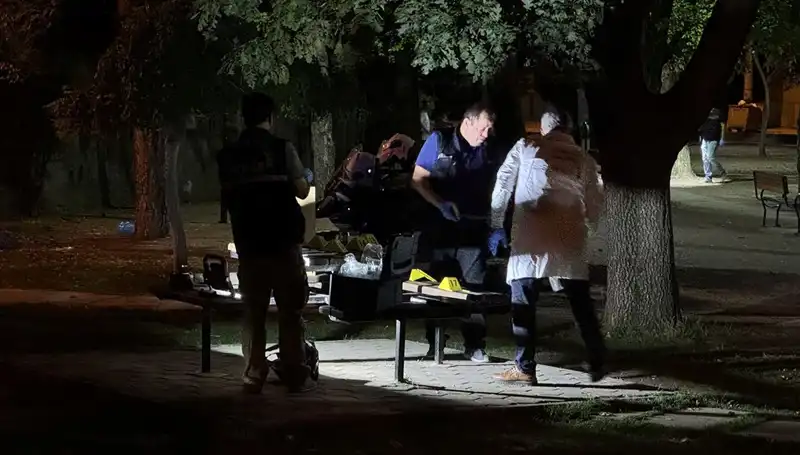 Husumet Kanlı Bitti: Bir Ölü, İki Yaralıyla Gözaltılar Devam Ediyor