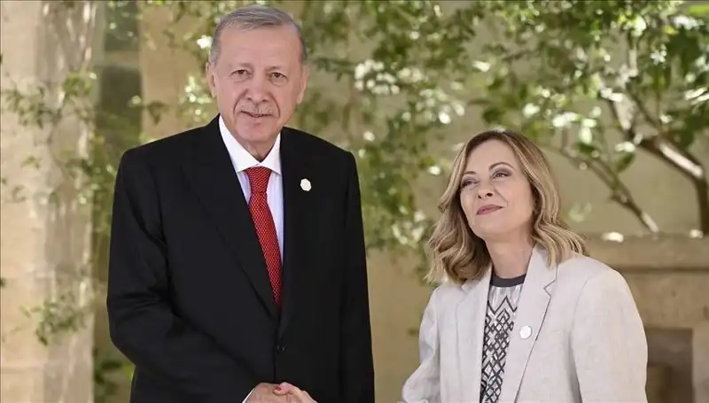 İstanbul'da Akdeniz Zirvesi: Erdoğan, İtalya ve Libya Liderleri ile Bir Araya Gelecek