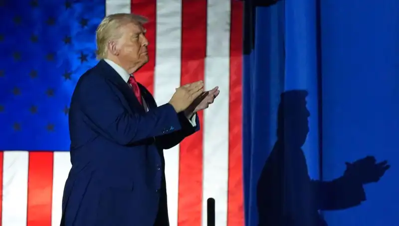 Trump’tan Ses Getiren Açıklama: 100 Günde 100 Yılın Değişimi!