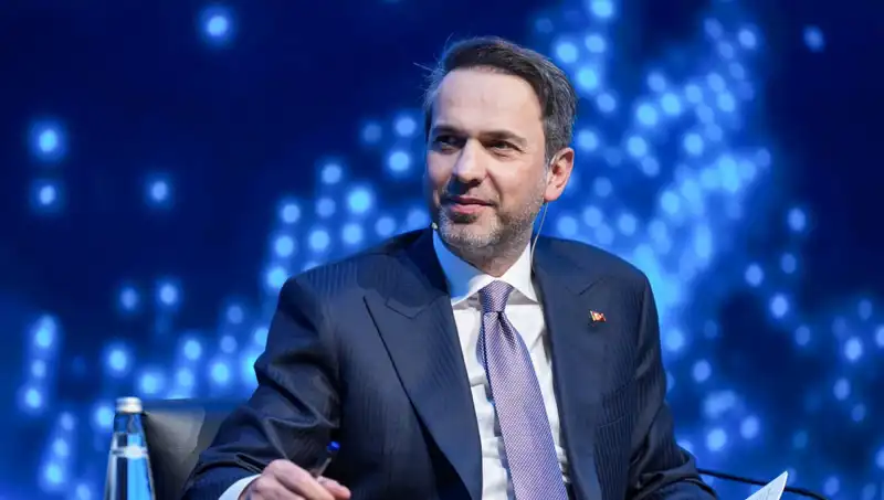 Karadeniz'de Beklenen Gelişme: Bakan Bayraktar'dan Yeni Müjdeler Yolda!