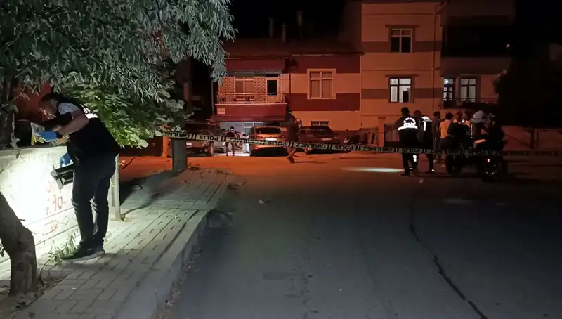 Karaman'da Korkunç Gece: Kız Arkadaşıyla Tartıştı, Kanlı Olaylar Yaşandı