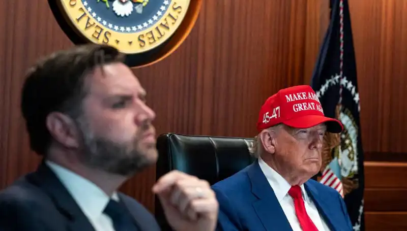 Trump’ın Azil Tasarısı Reddedildi: Siyasi Gelişmeler Ne Anlama Geliyor?